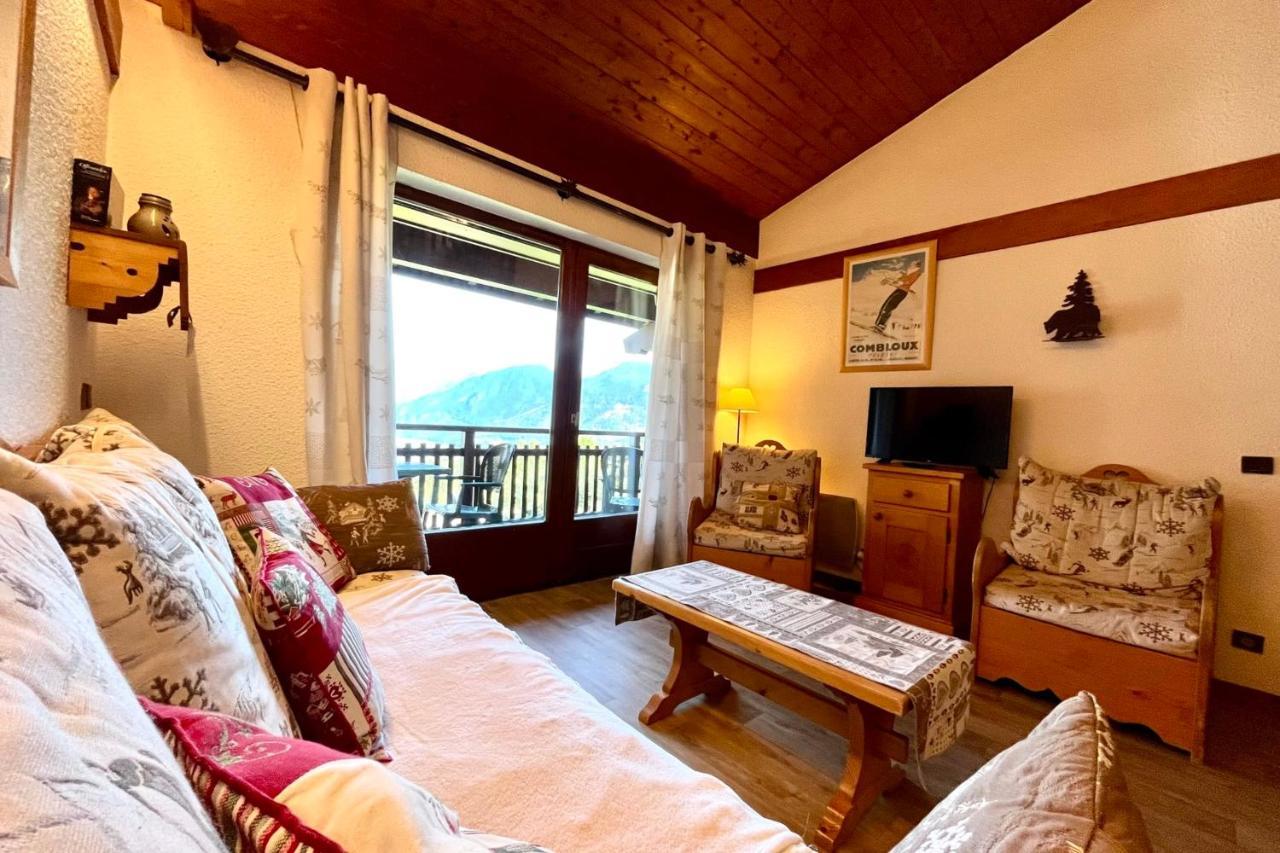 Beautiful Apartment With Balcony And Great View ! Combloux Esterno foto